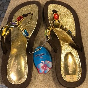 Sandals with jewels